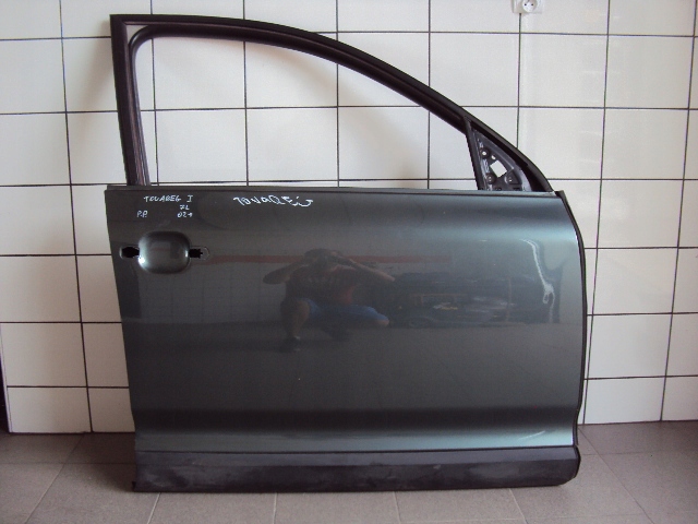 фото №1, Двері праве передні vw touareg 02-