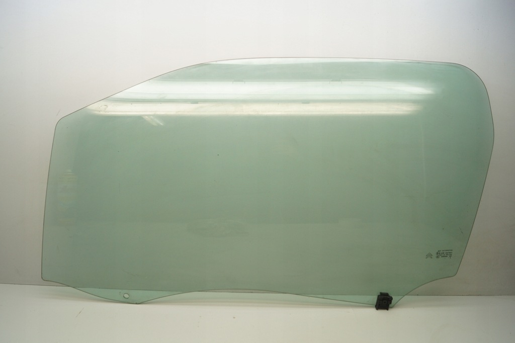 фото №1, Citroen ds3 стекло дверь левая 2009r