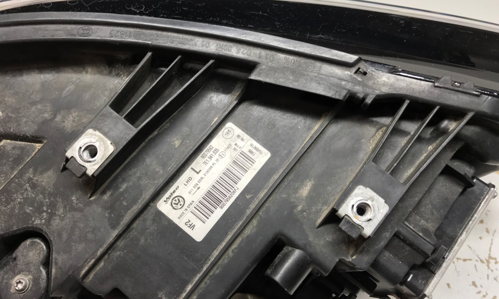 фото №10, Vw t6 7e1 лампи перед full led адаптери монтаж t6