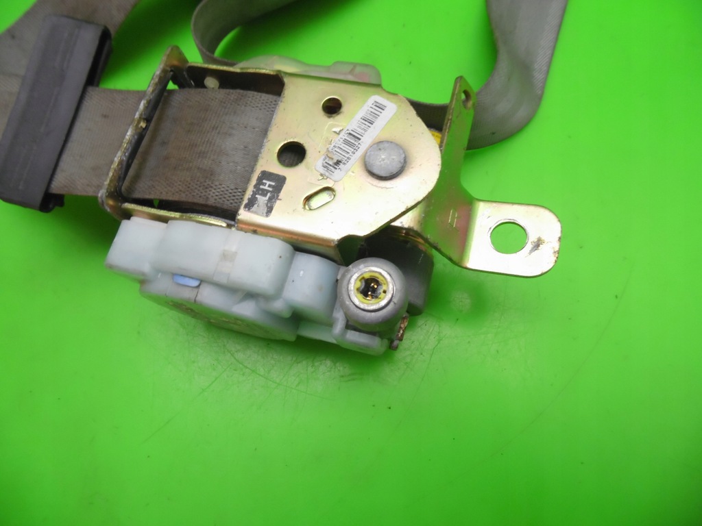 фото №6, Pas безопасности перед левый kia sedona i 99-06