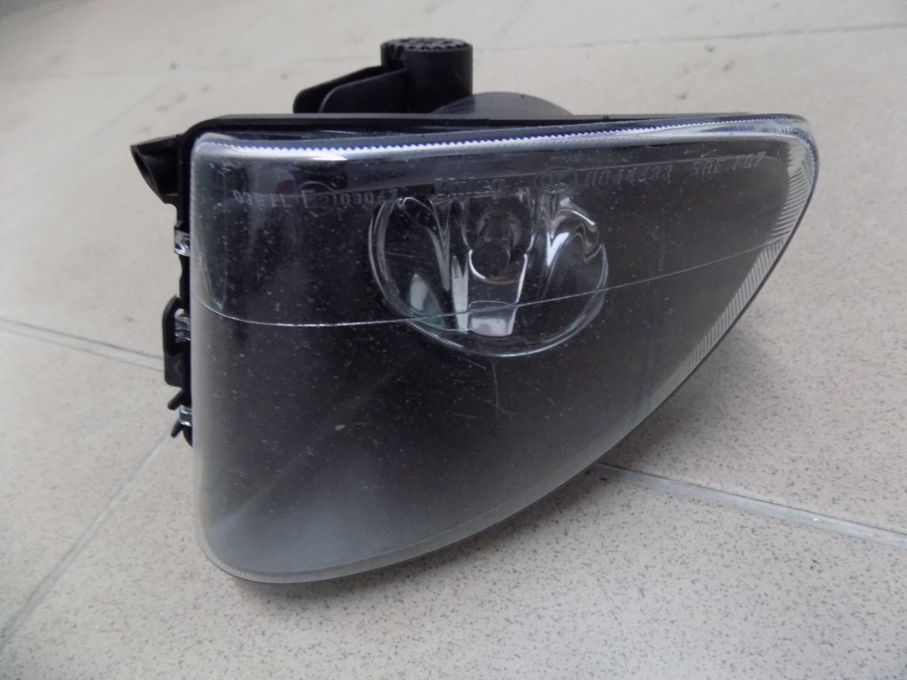 фото №1, Bmw 5 f10 f11 противотуманная фара левый оригинал 7216885