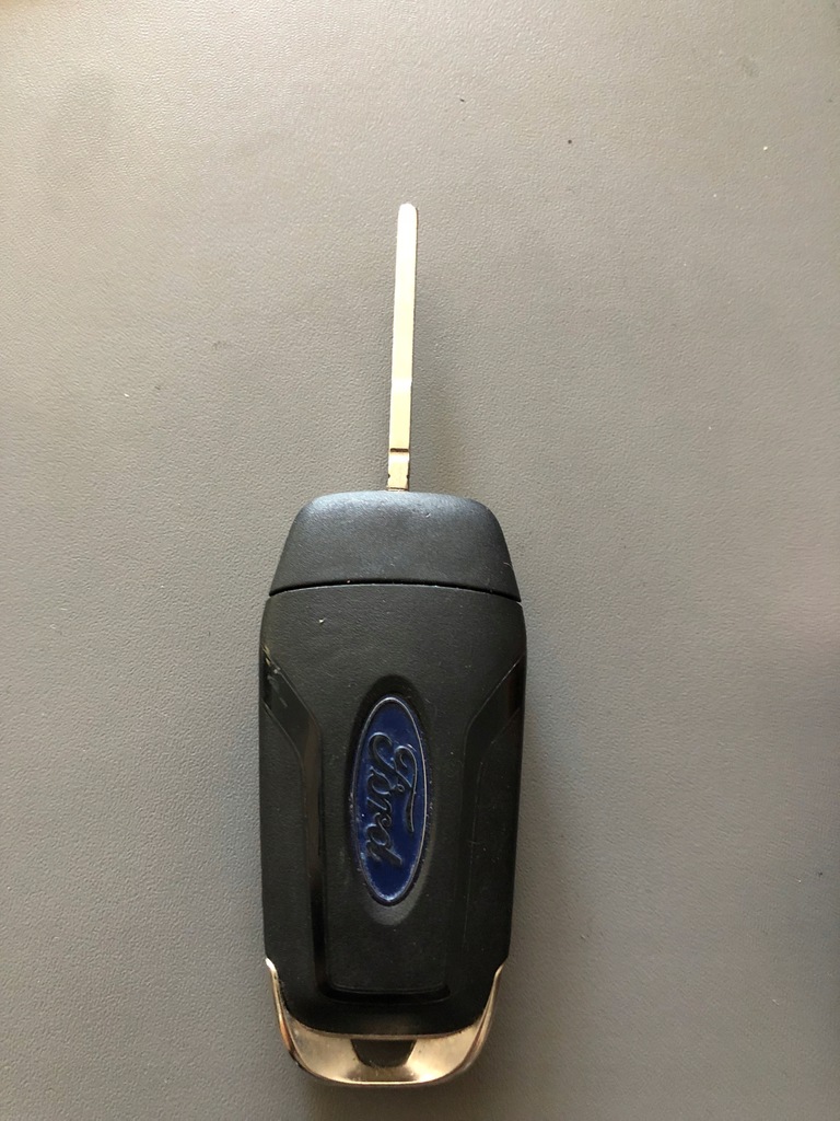 фото №1, Ford fiesta mk8 ключ ключ складной ключ оригинал !!