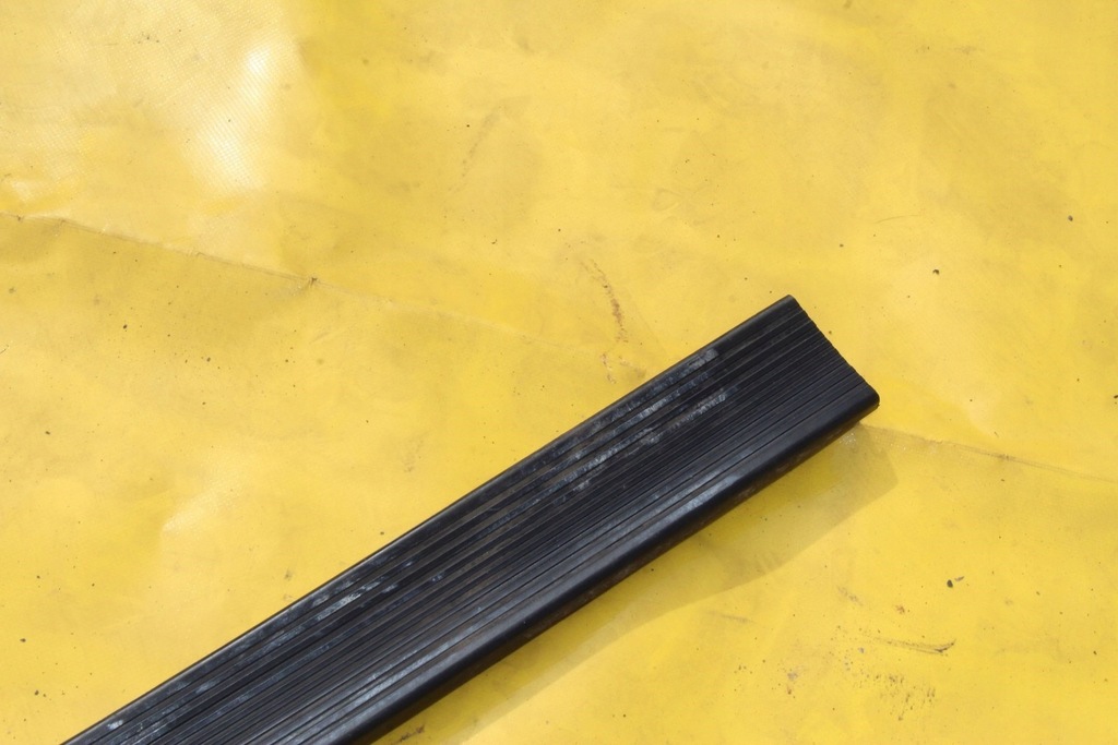 фото №5, Молдинг двері navara d40