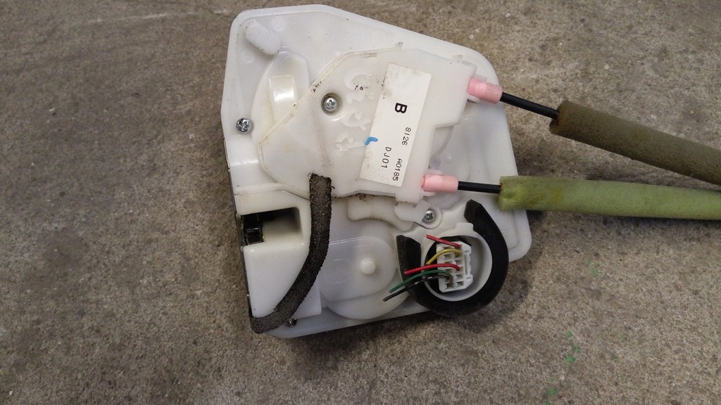 фото №1, Mazda 2 07-14 3d замок правий передній europa