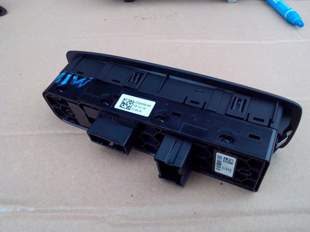 фото №2, Панель перемикач вікон дзеркал renault megane iv