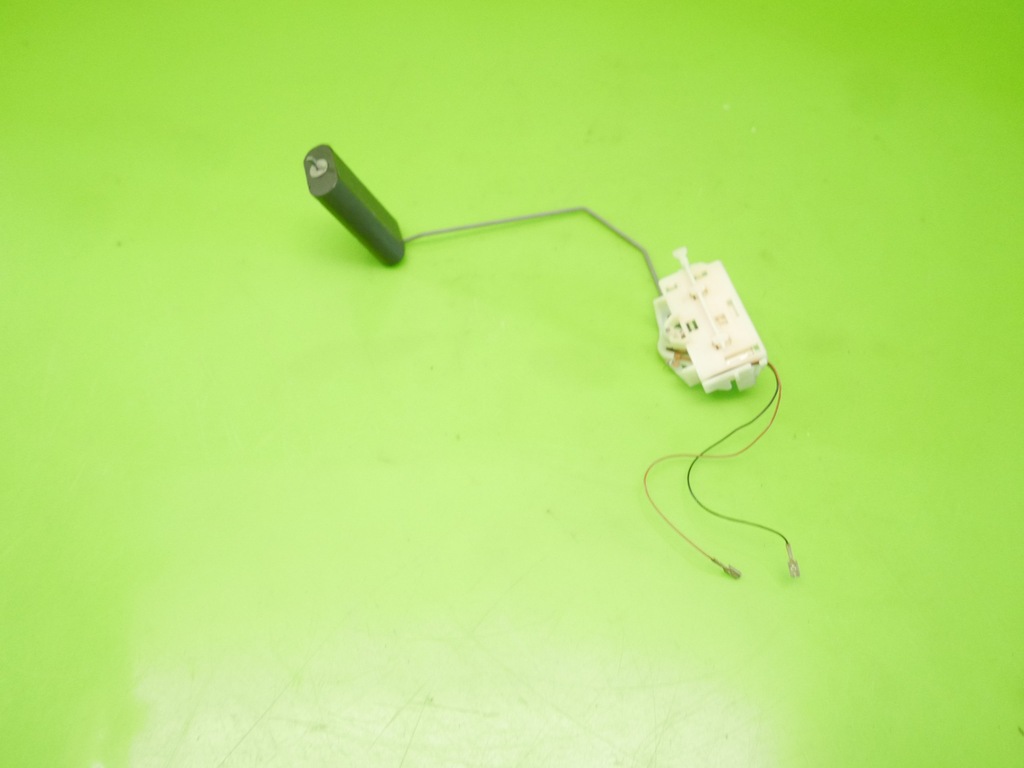 фото №8, Датчик уровня топлива peugeot partner i 1.4 8v