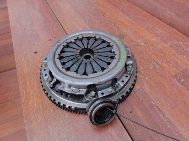 фото №1, Kia stonic 2017 1,4 16v зчеплення повний 10tyskm