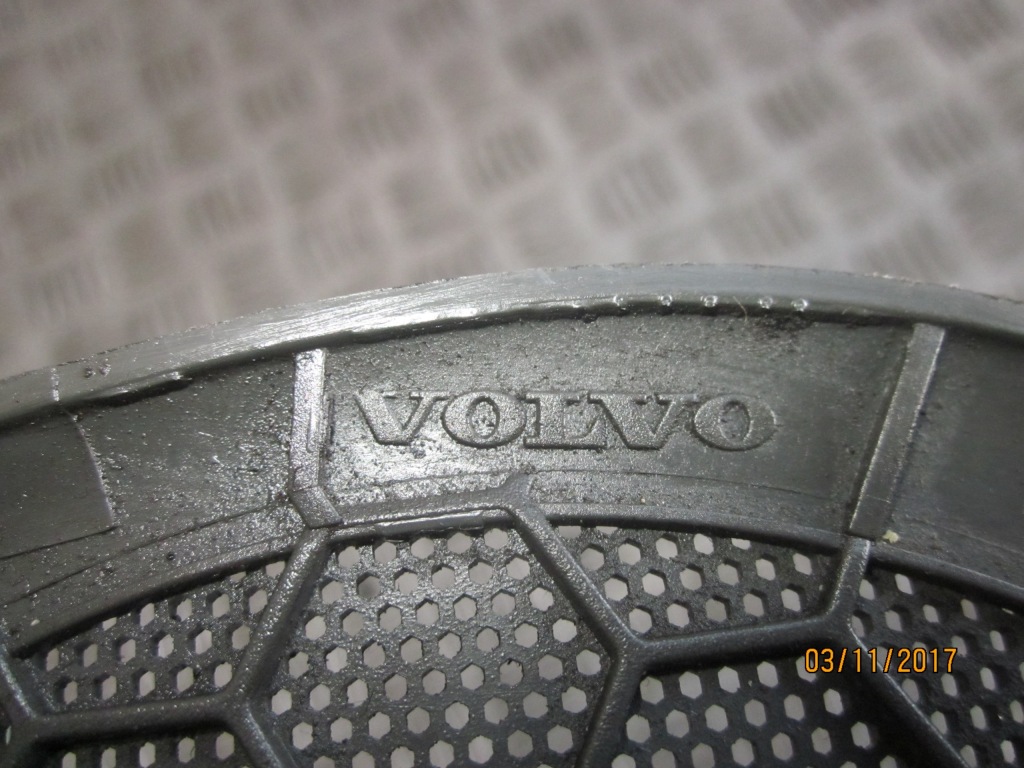 фото №3, Заглушка динаміка правий перед volvo s40 v40 99-04r