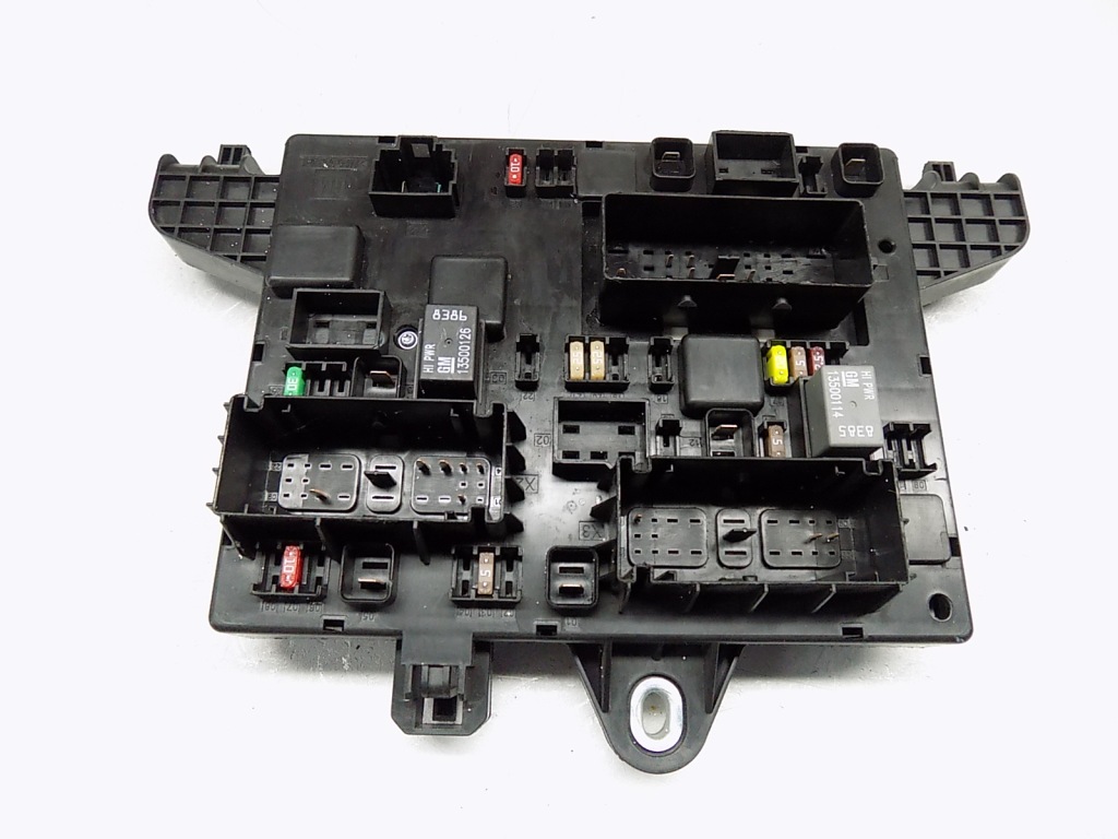 Купити Коробка запобіжників - opel astra j iv 13343950
