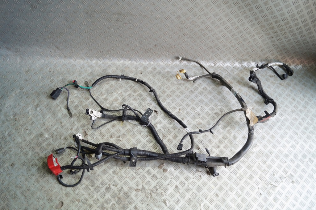 фото №1, Ford f150 электропроводка аккумулятор генератора 2016r