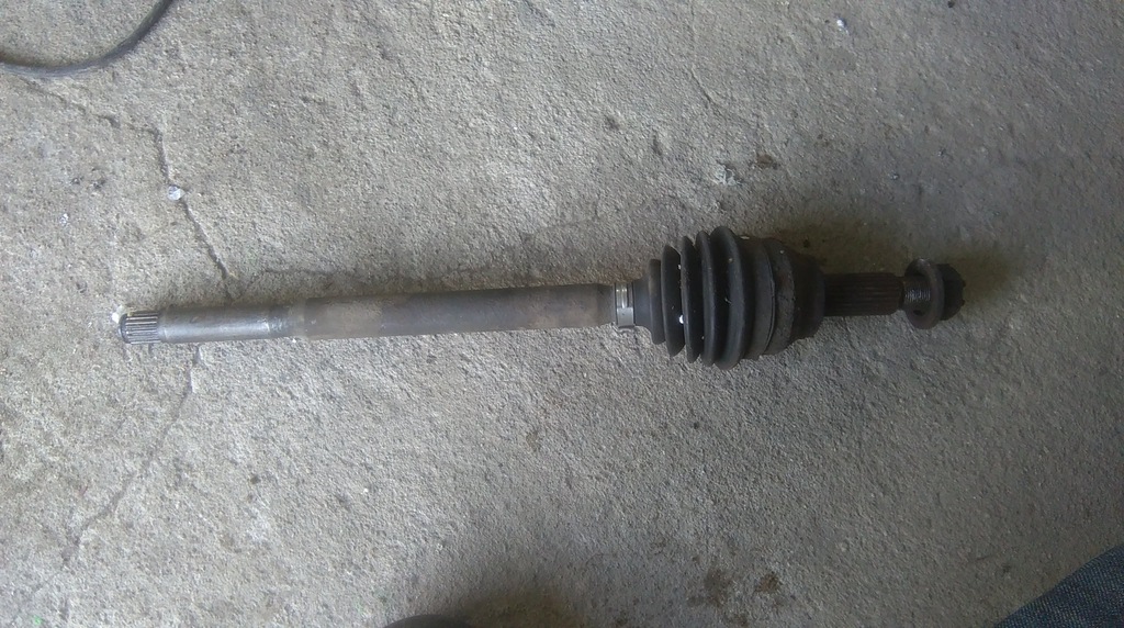 фото №1, Mazda 2 02-07 1.4 tdci приводной вал левая передняя