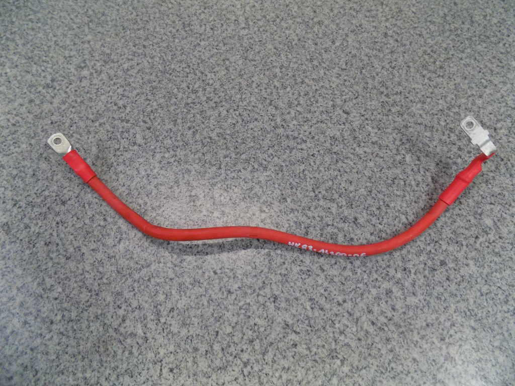 фото №3, Jaguar 17r f-pace 3.0d кабель клема шланг plus