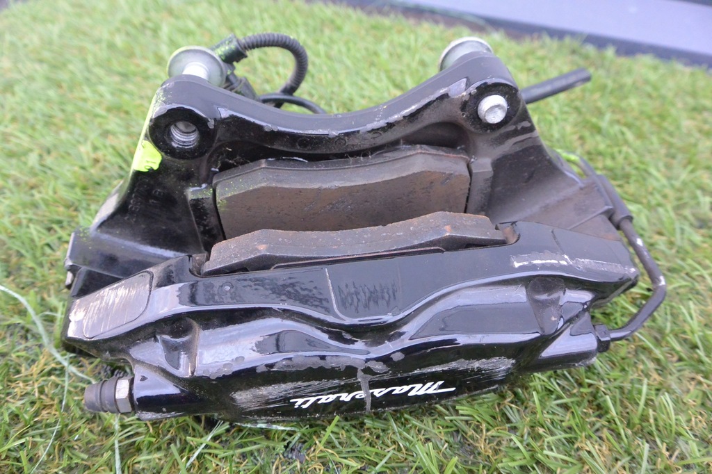 фото №1, Maserati ghibli quattropo суппорт тормоза правый задняя