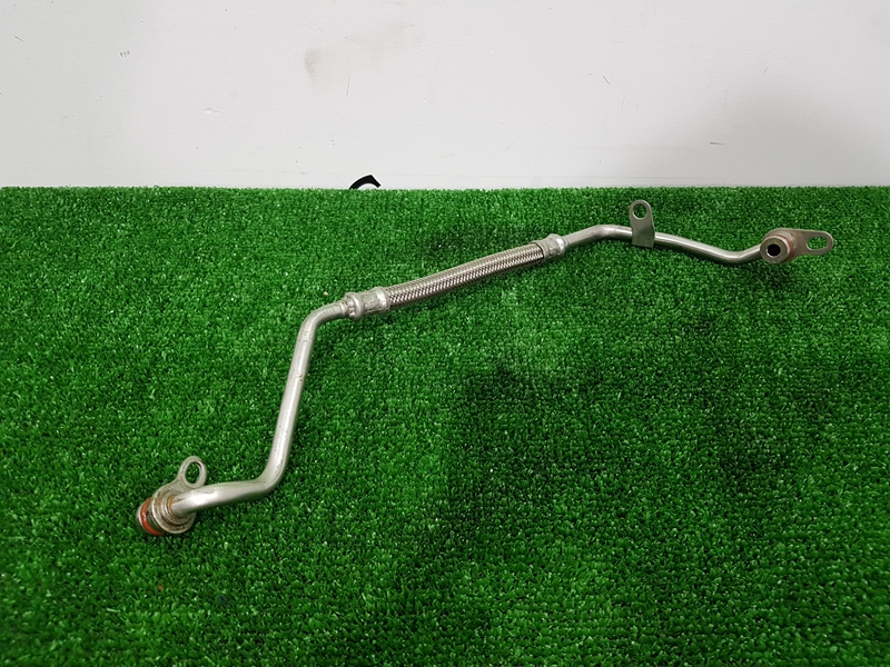фото №5, Audi s3 a3 8v tfsi трубка шланг масла 06k145778e