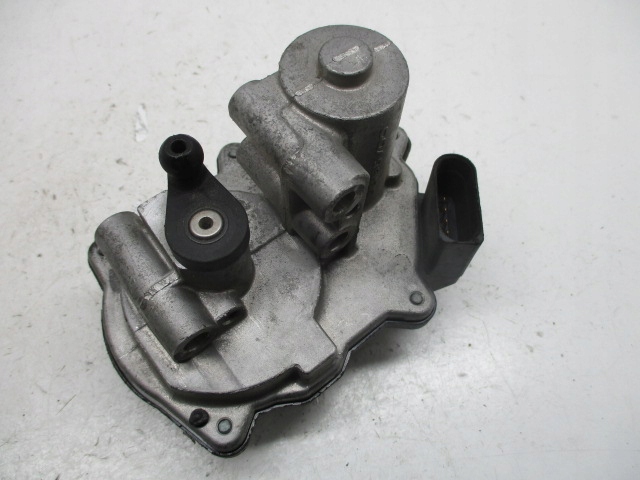 фото №2, Audi a6 q7 3.0 tdi регулятор крышка 059129086l