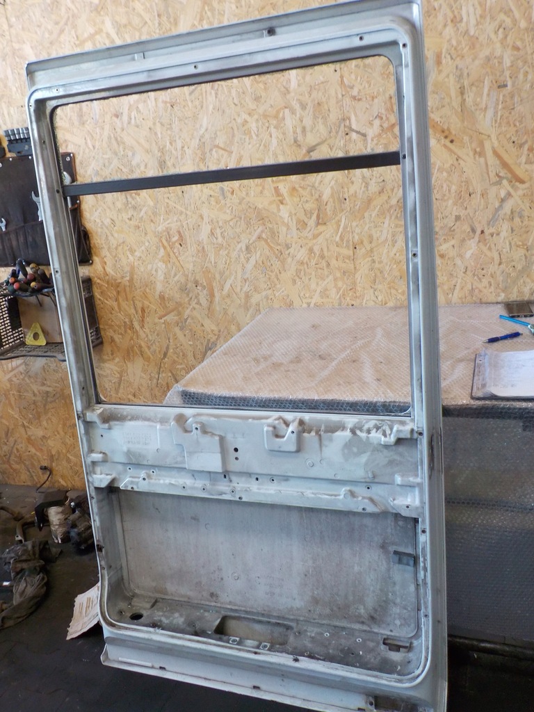 фото №5, Renault magnum дверь правое 440