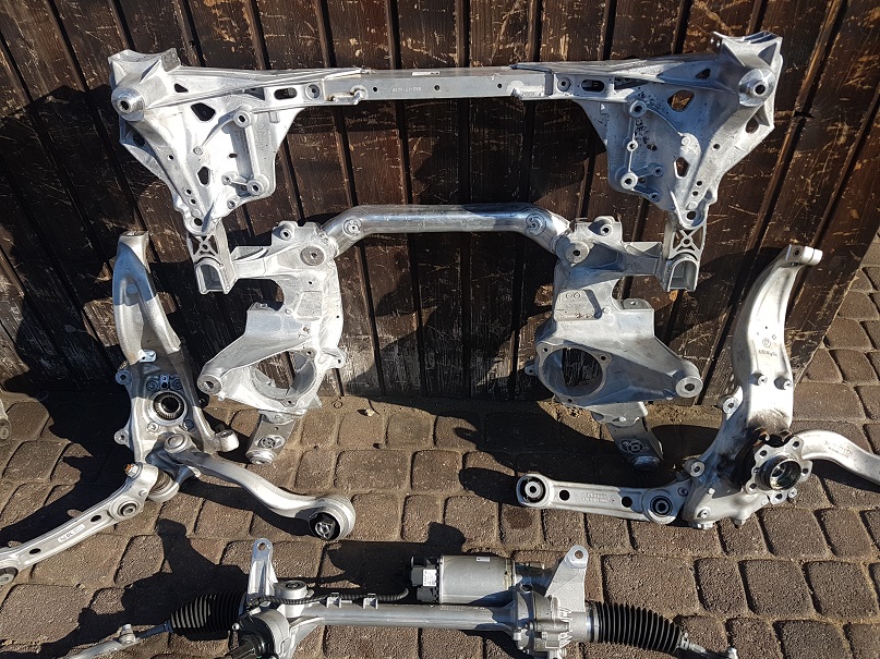 фото №1, Поворотний кулак ступиця bmw g11 g12 x-drive xd xi