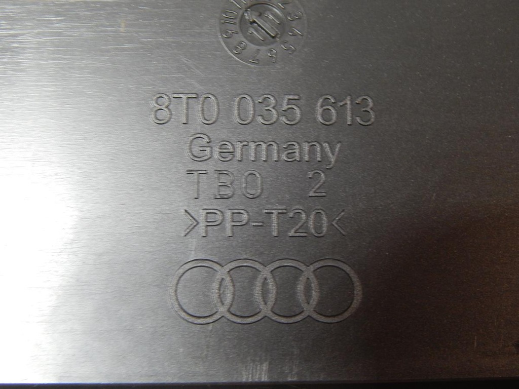 фото №4, Audi q5 8r корпус коробка блок управления 8t0035619