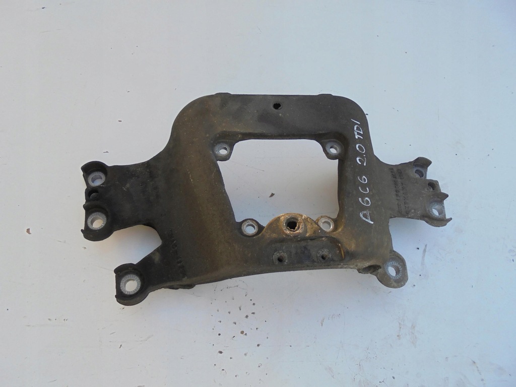 фото №1, Кронштейн опора 4f0399263l audi a6 c6