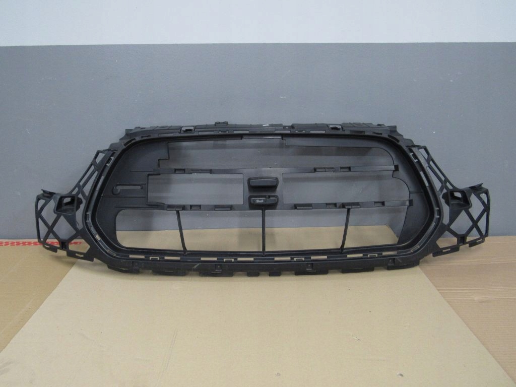 фото №1, Ford transit mk8 2014-2019 решітка радіатора бампера перед