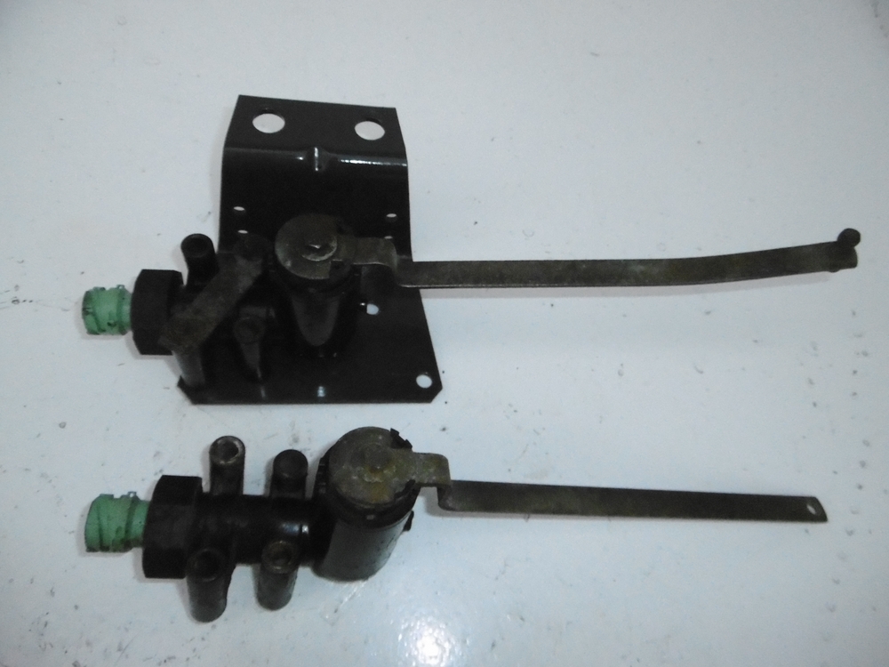 фото №1, Датчик выравнивание мост renault magnum