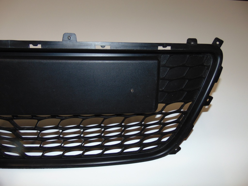 фото №7, Решётка бампера перед hyundai i30 07- 86561-2r000