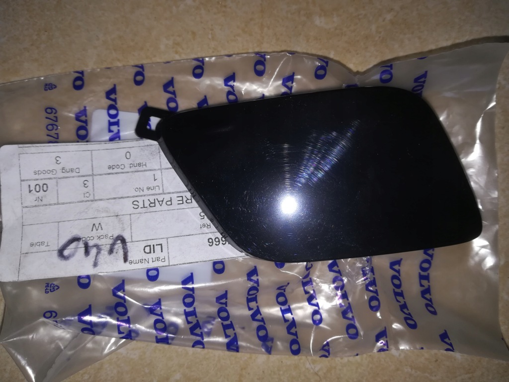 Купить Volvo v40 - заглушка бампера wkrętki фаркоп перед