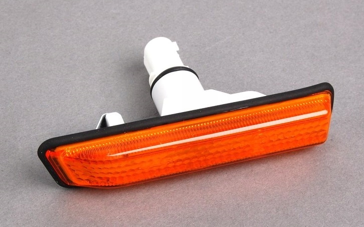 фото №1, Поворотник боковой bmw x5 e53 оригинал