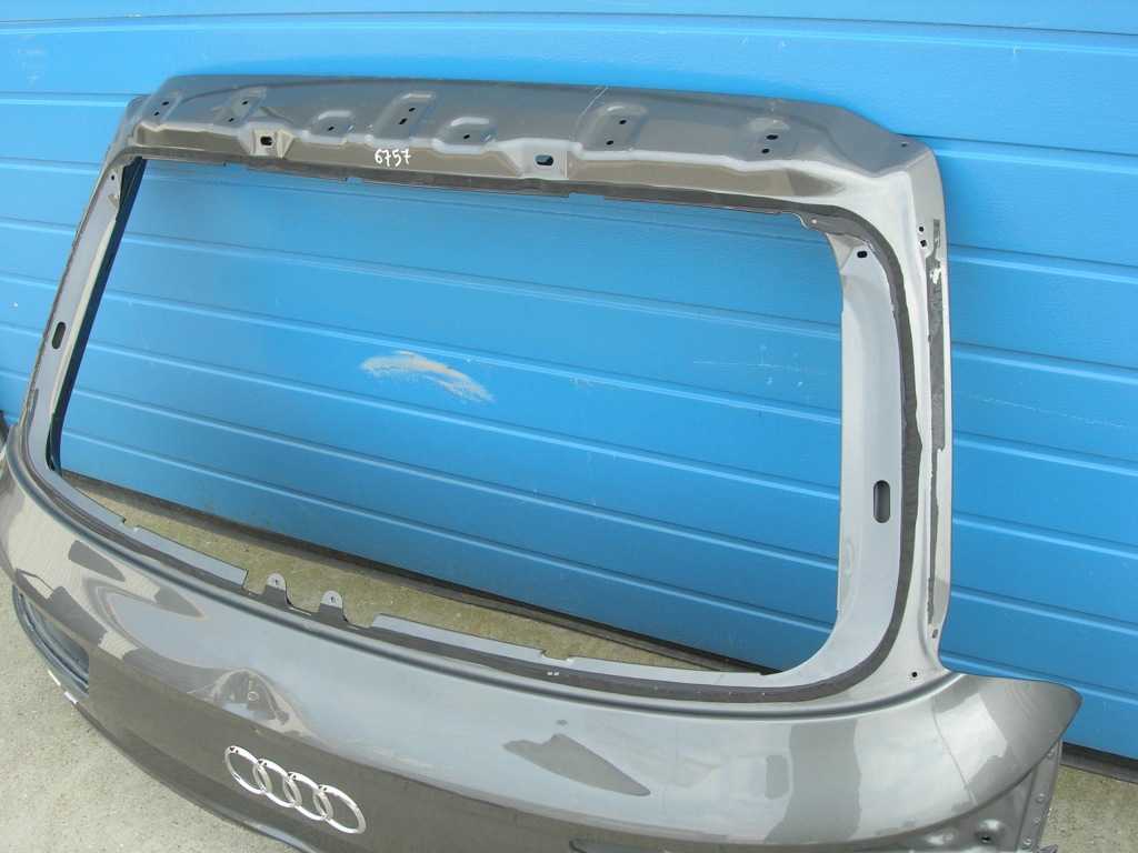 фото №2, Кришка багажника задня audi q7 4m0827569 новий model warszawa