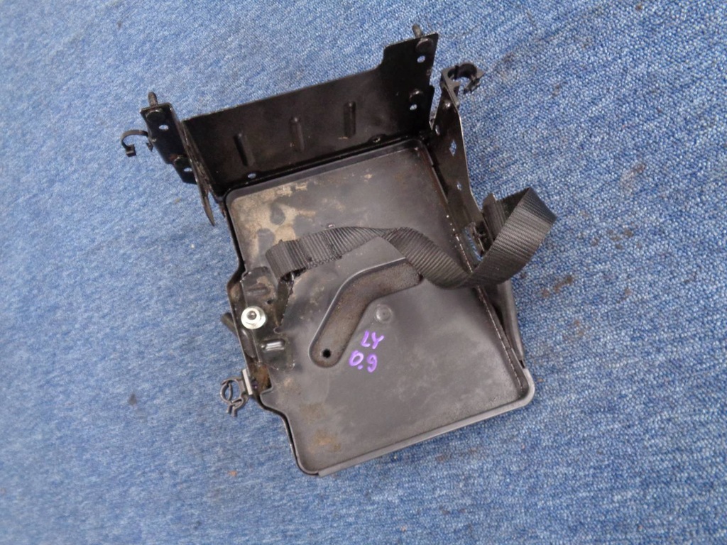 фото №1, Основа акумулятор lancia ypsilon 2 ii 2012-