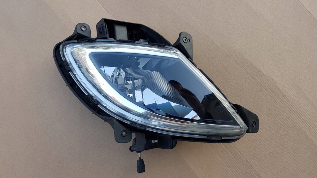 фото №1, Hyundai i20 протитуманна фара правий оригінал акція