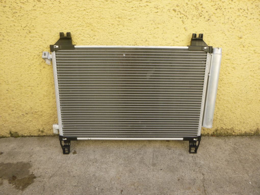 фото №1, Toyota yaris iii 11- 2011 радиатор кондиционера
