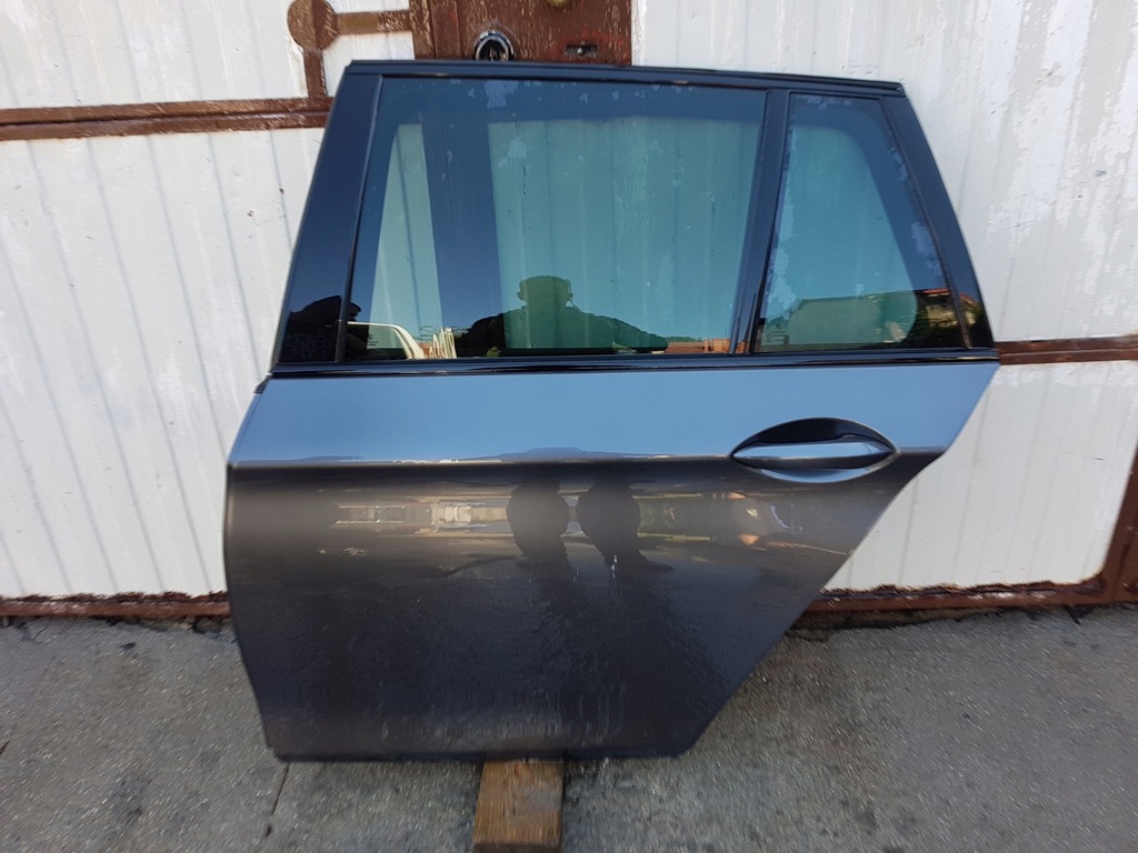 фото №1, Двері bmw 5 f11 kombi -доставка-