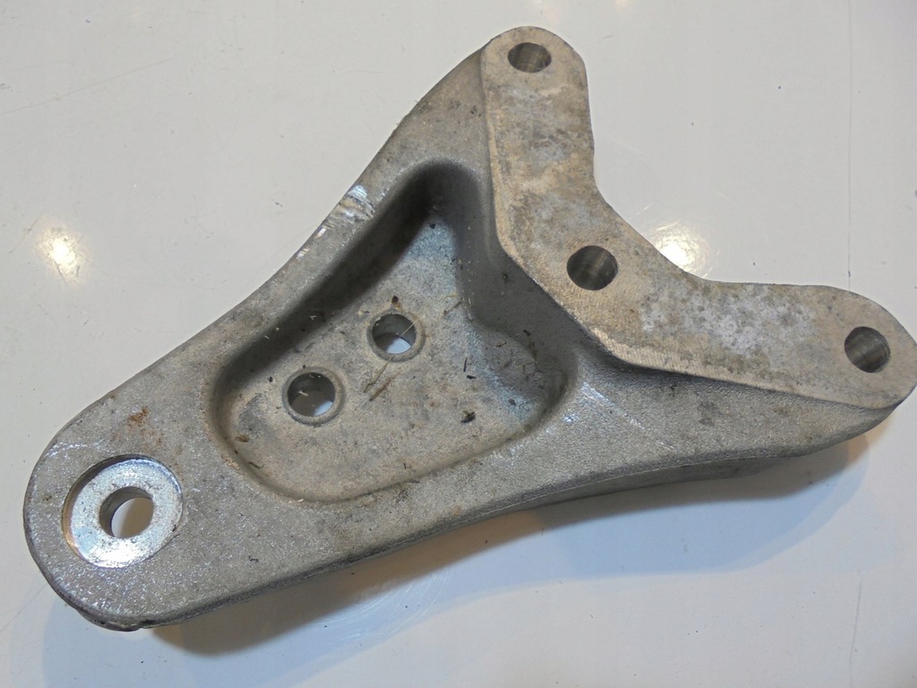 фото №5, Кронштейн подушка двигателя audi vw polo 9n 6q0199185ab