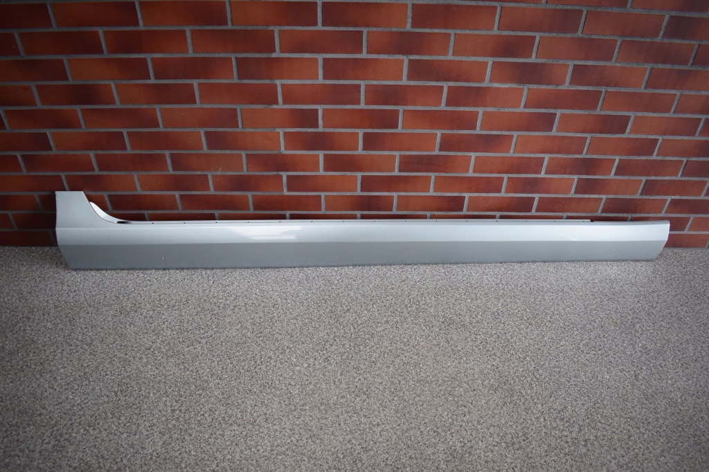 фото №1, Volvo v90 правая молдинг порог 477 insctription silv.